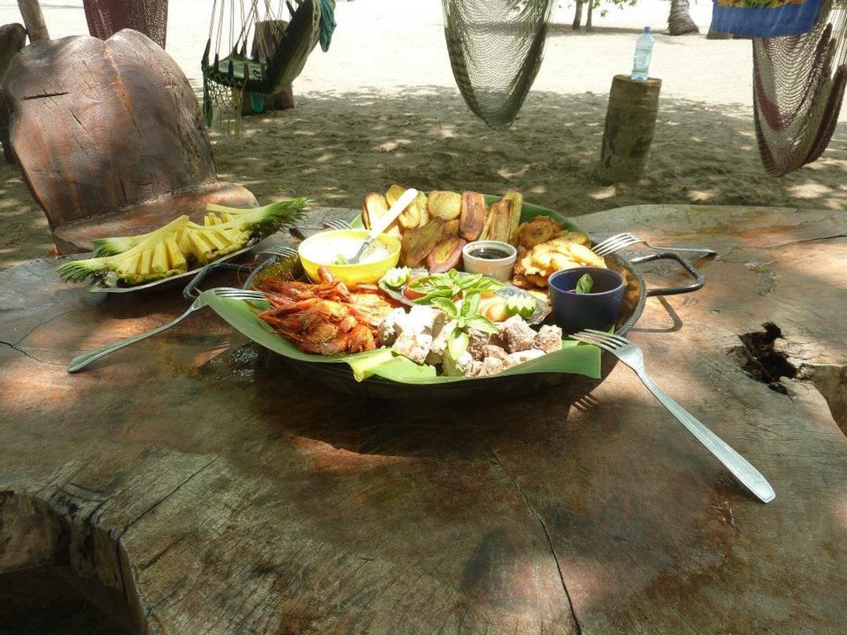 Hostal Pachamama Isla de Canas Εξωτερικό φωτογραφία